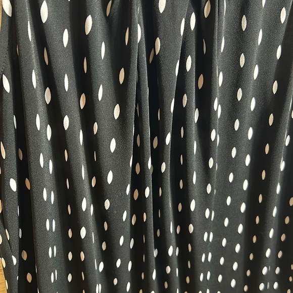 Worthington Eyelid Sleeveless Blouse | SIZE M - Picture 3 of 6